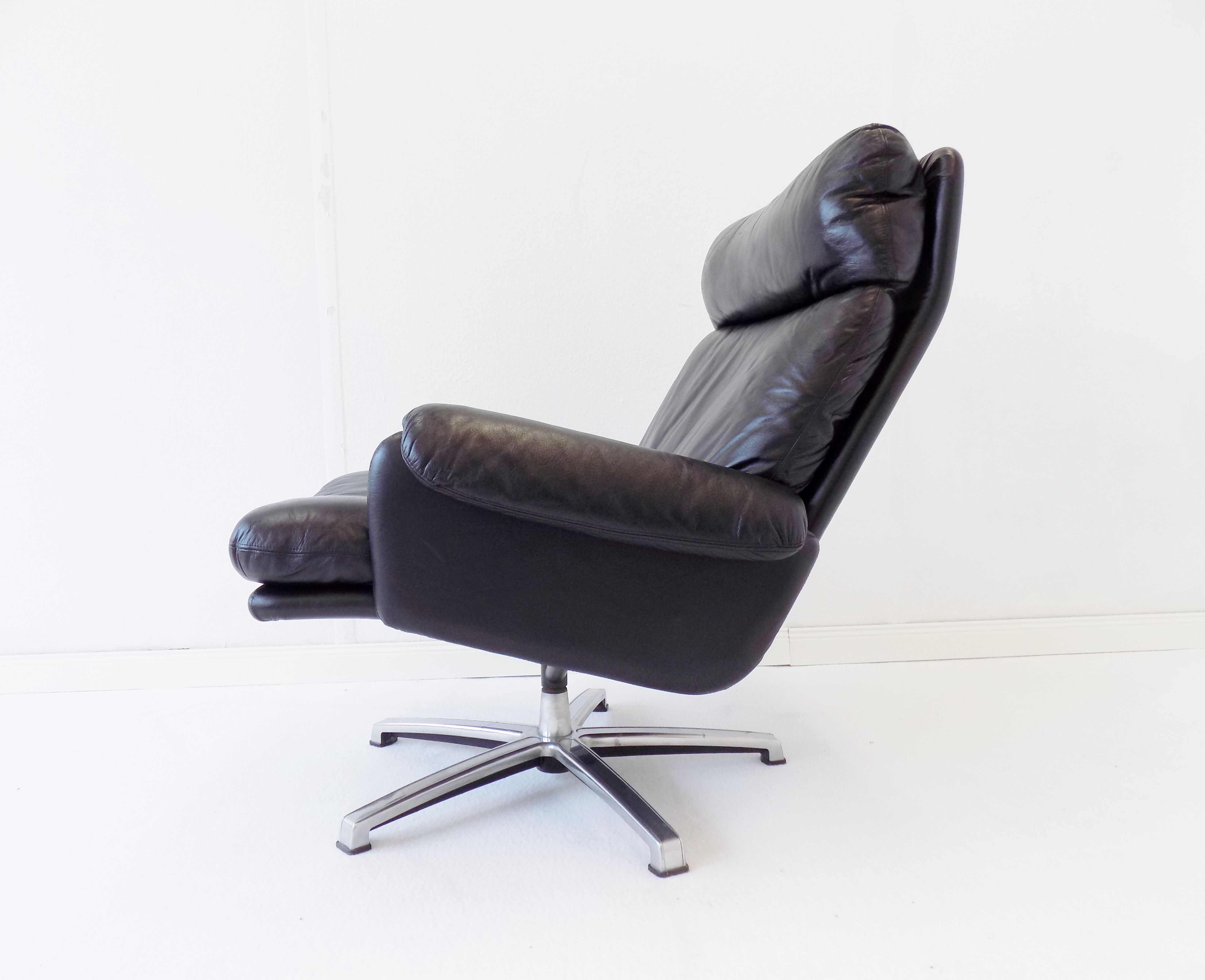 ESA black leather armchair by Werner Langenfeld