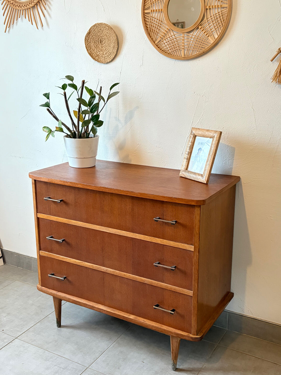 Vintage chest of drawers from the 1950s.
