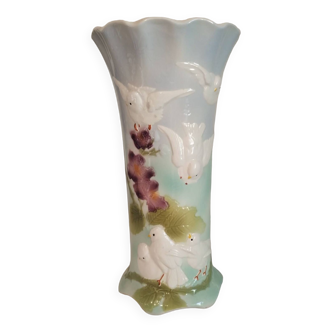 St Clément slip vase