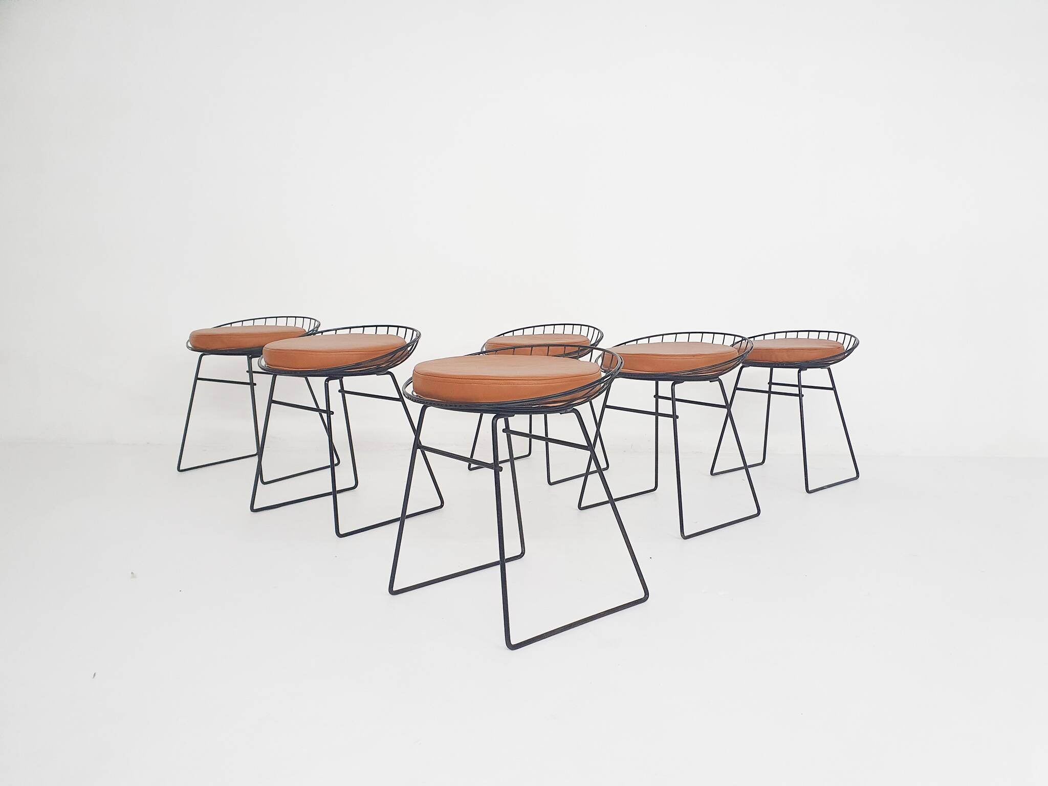 Cees Braakman for Pastoe KM05 metal wire stools, The Netherlands 1958