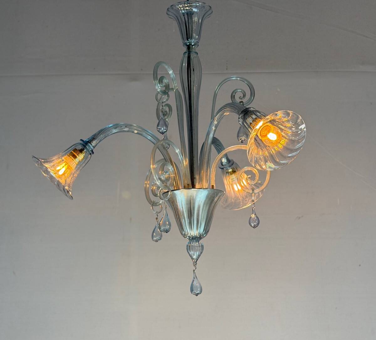 Venetian lustre in grey-blue Murano glass, circa 1930.