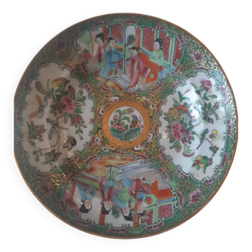 Japanese collector's plate, scene of life and nature. Restored.