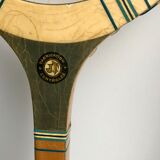 Popula 1960s tennis racket