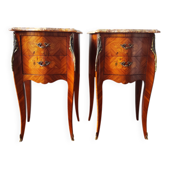 Paire de tables de chevets style Louis XV Française
