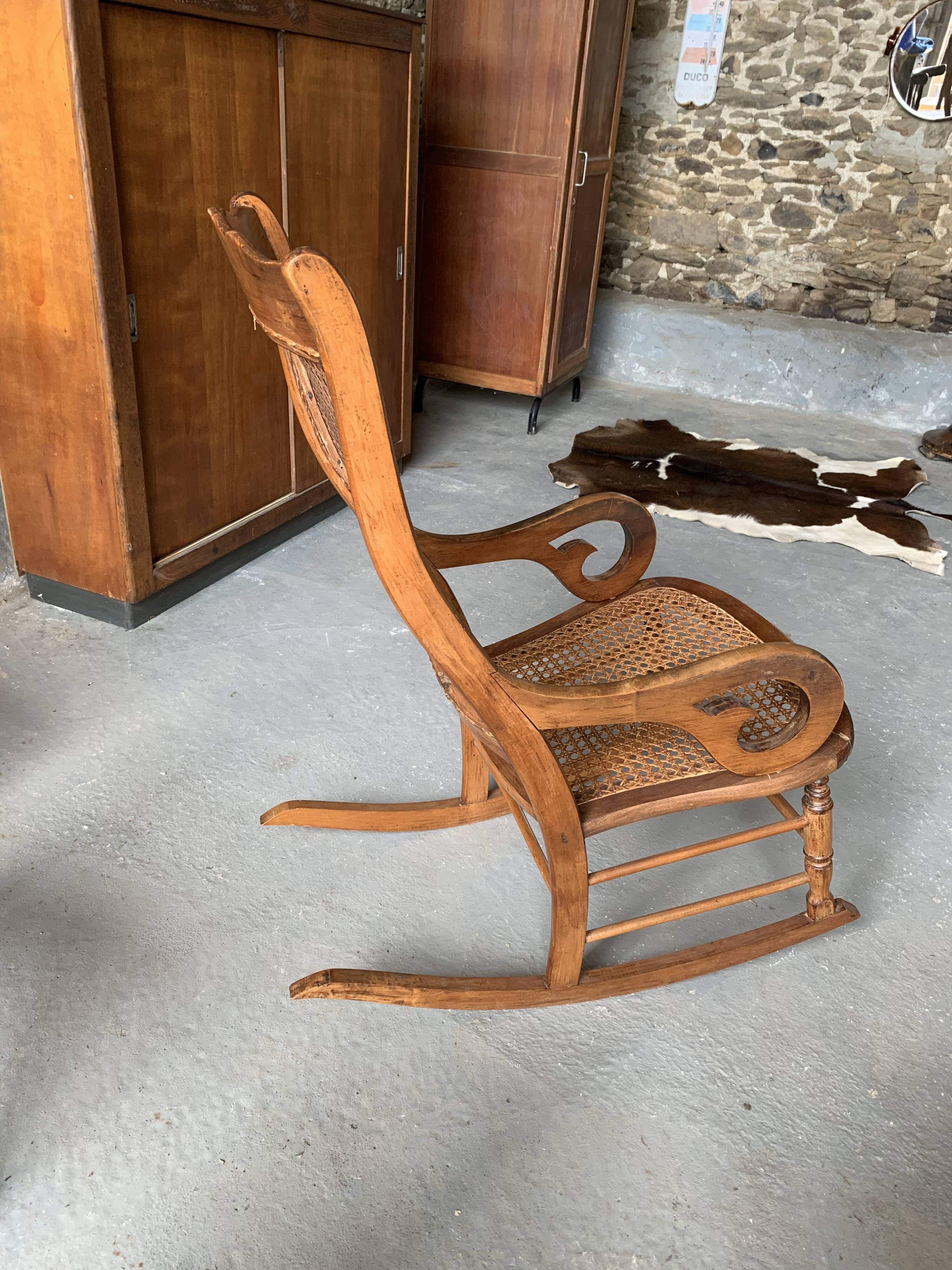 rocking-chair - wood and canning