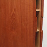 1960s sidebaord / highboard in teak with sliding doors