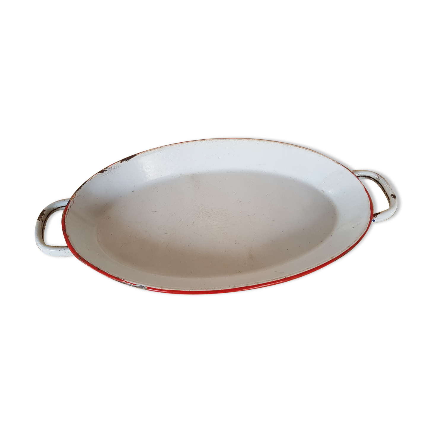 Old enamelled sheet metal dish