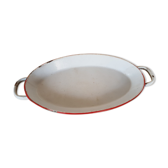 Old enamelled sheet metal dish