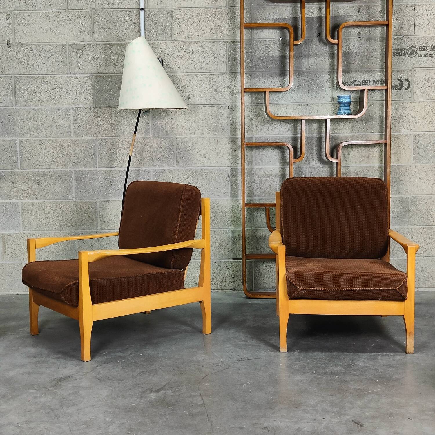 Paire de fauteuils Tchécoslovaque 1980 velours côtelé