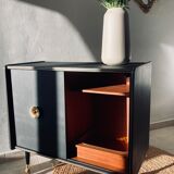 Bar vintage sur roulettes