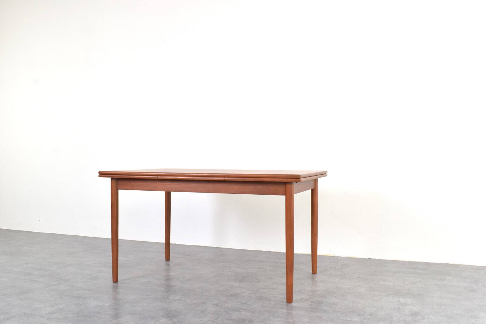 Mid-Century Danish Extendable Teak Dining Table from Rogenstrup Möbelfabrik
