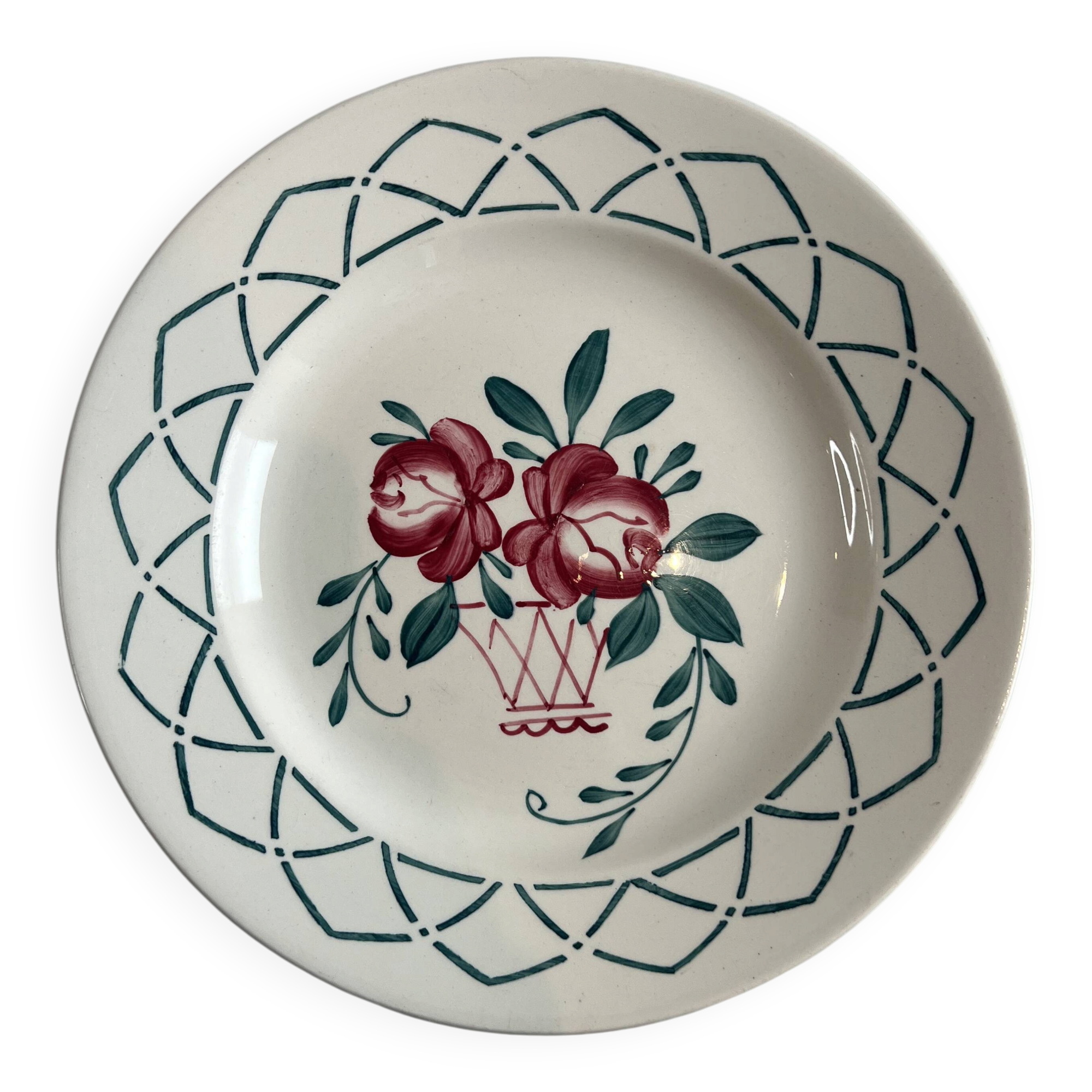Assiette peinte à la main plate terre de fer Sarreguemines Pergola