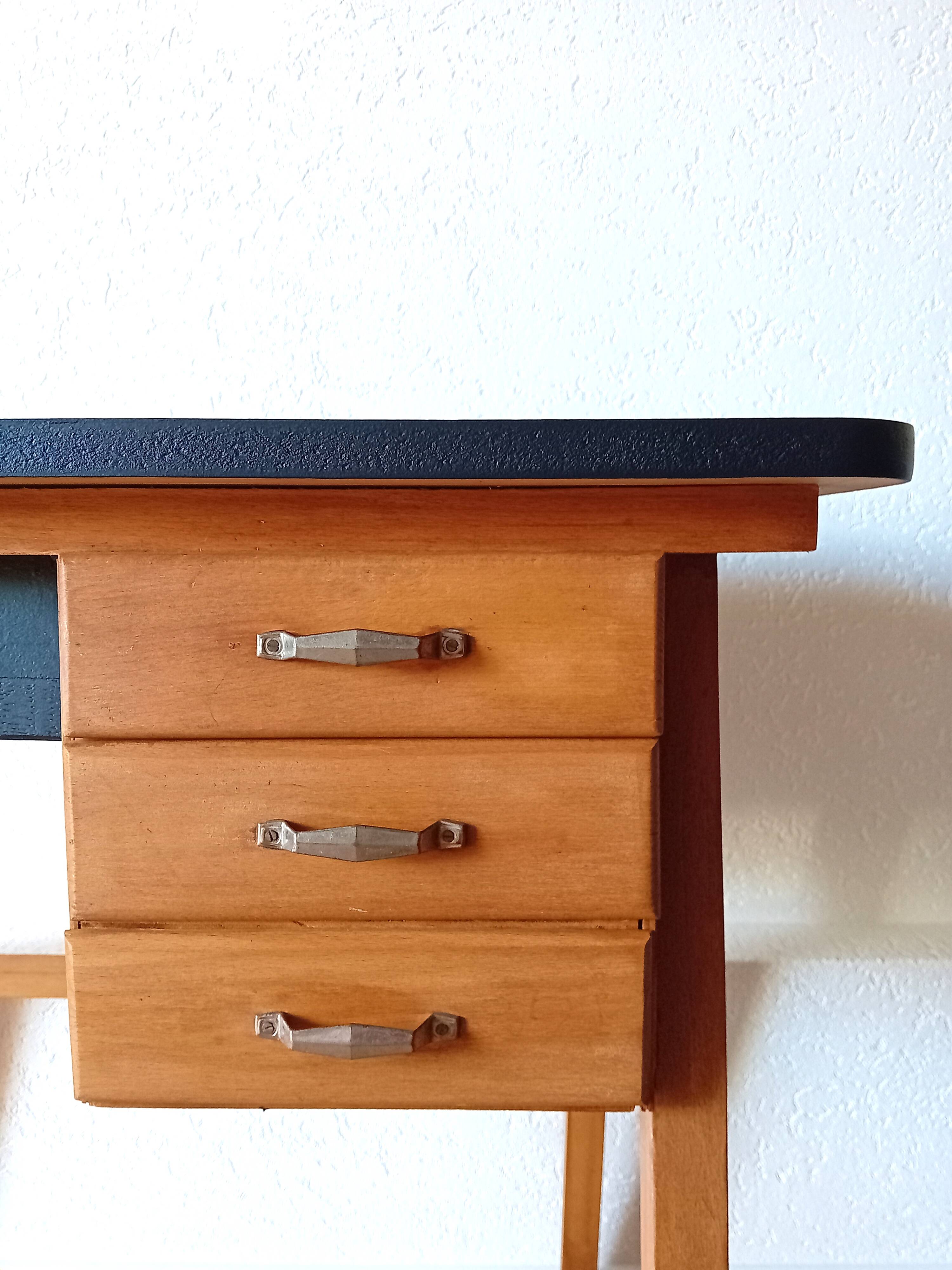 Bureau enfant