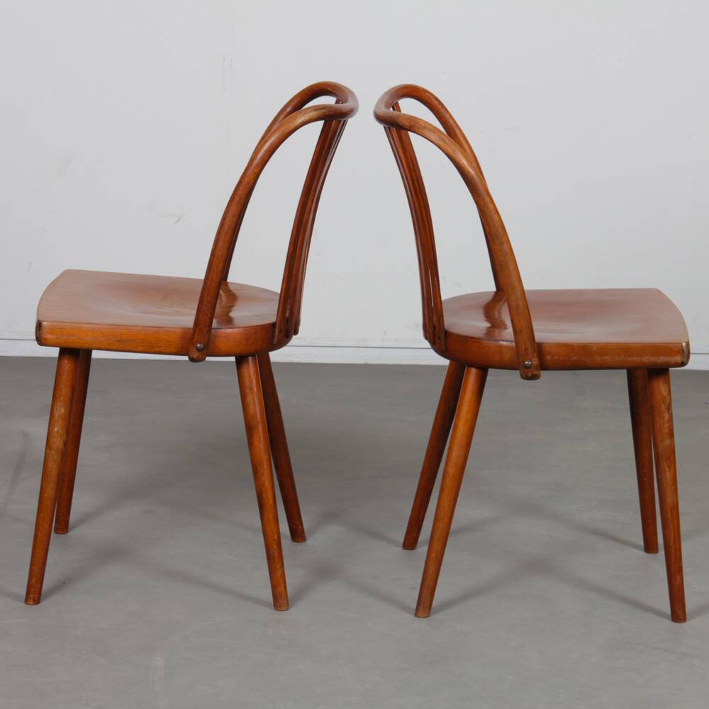 Pair of vintage chairs by Antonin Suman for Ton, 1960