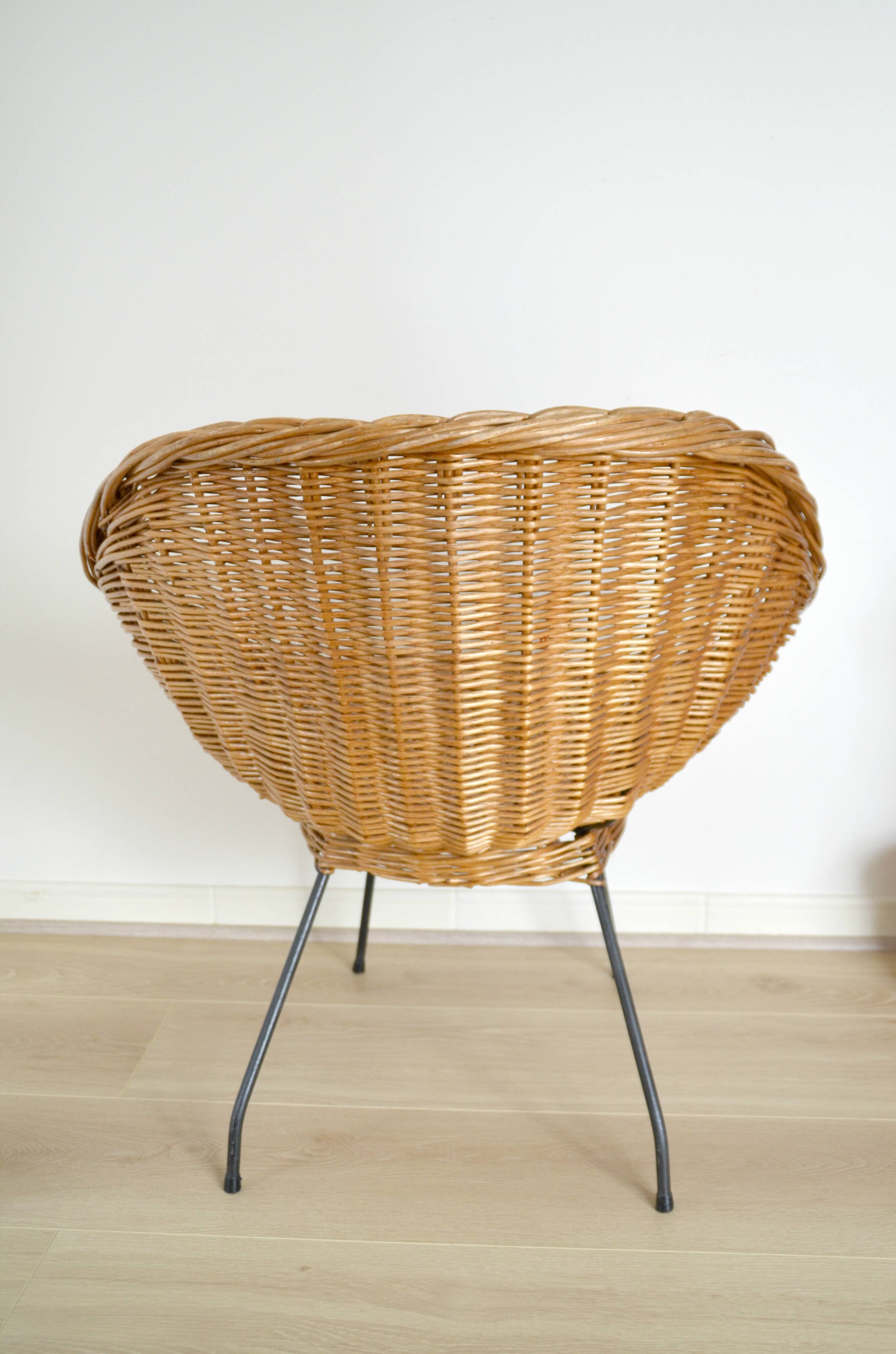 Chair basket rattan metal legs
