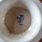 Plat sur socle Terre de fer