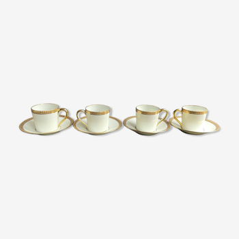 4 tasses à moka et leur soucoupe en porcelaine de Limoges