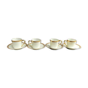 4 tasses à moka et leur soucoupe en porcelaine de Limoges