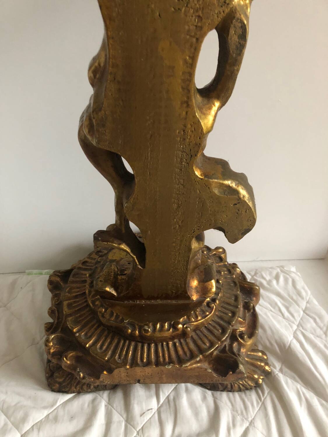 Console baroque pied de lions dessus marbre