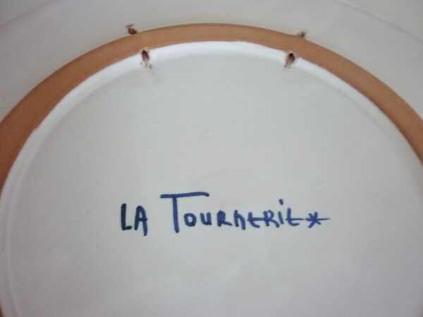 Assiette céramique d'art émaillée, signé La Tournerie, années 60/70