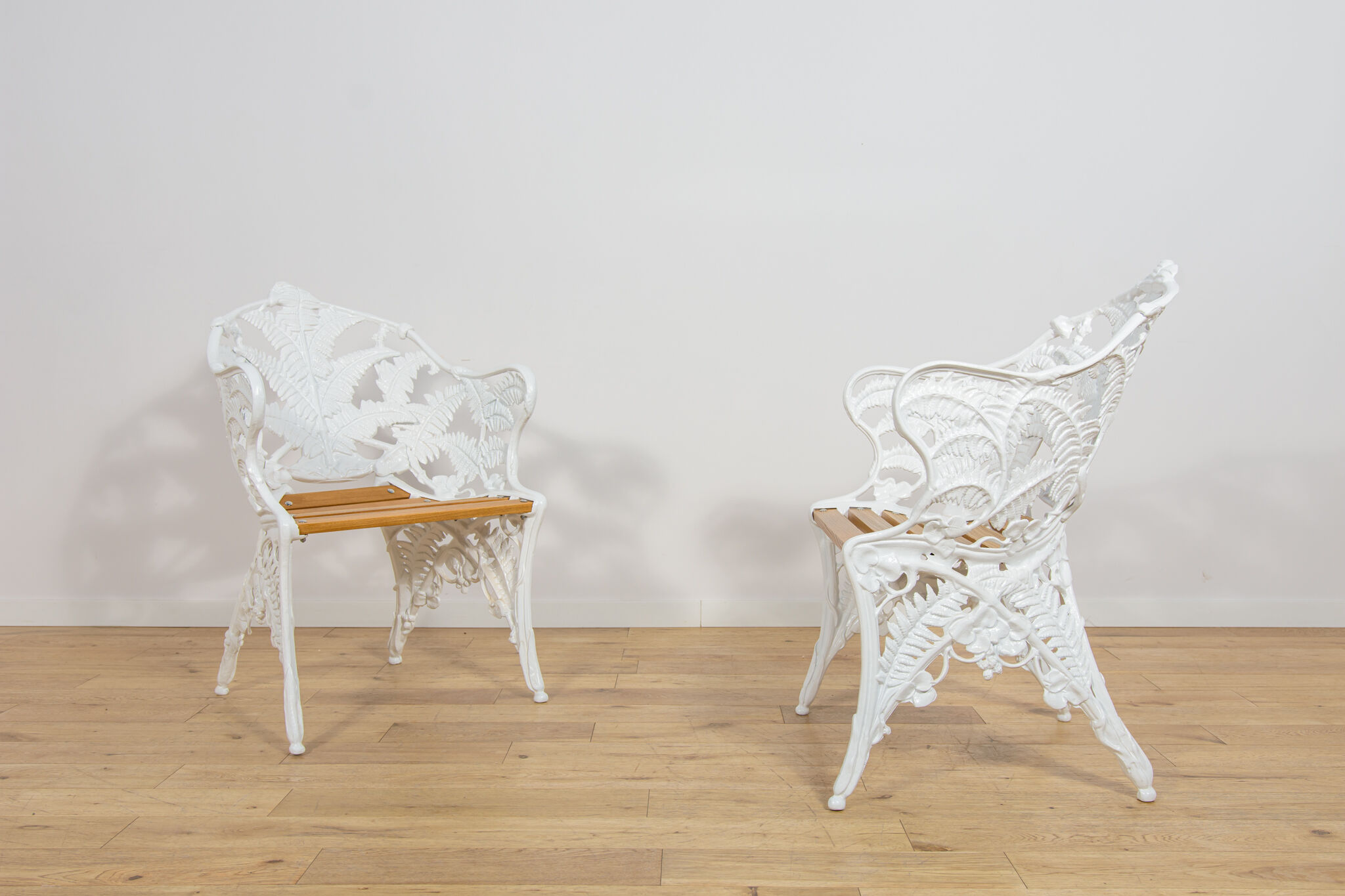 Victorian Style Coalbrookdale Garden Set – Bench and Two Armchairs, United Kingdom, 1950s, Set of 3