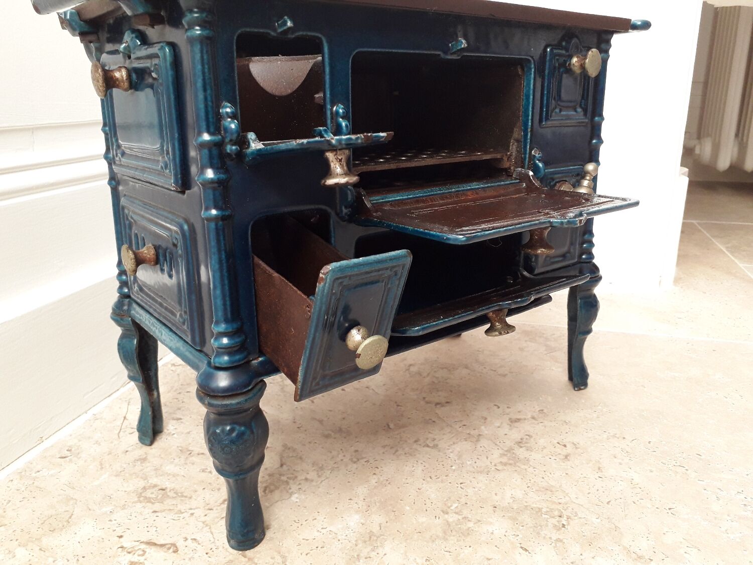 Brûleur De Cuisinière à Pétrole Georg Haller – Fonte émaillée – 1900-1920