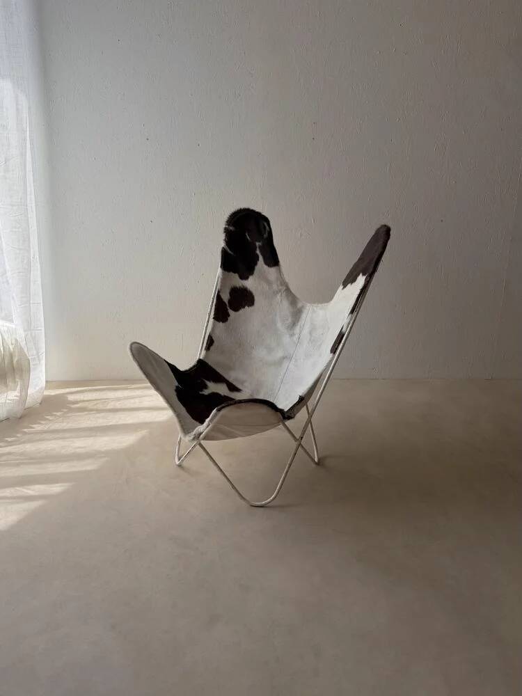 Fauteuil papillon vintage en cuir de vache des années 1970