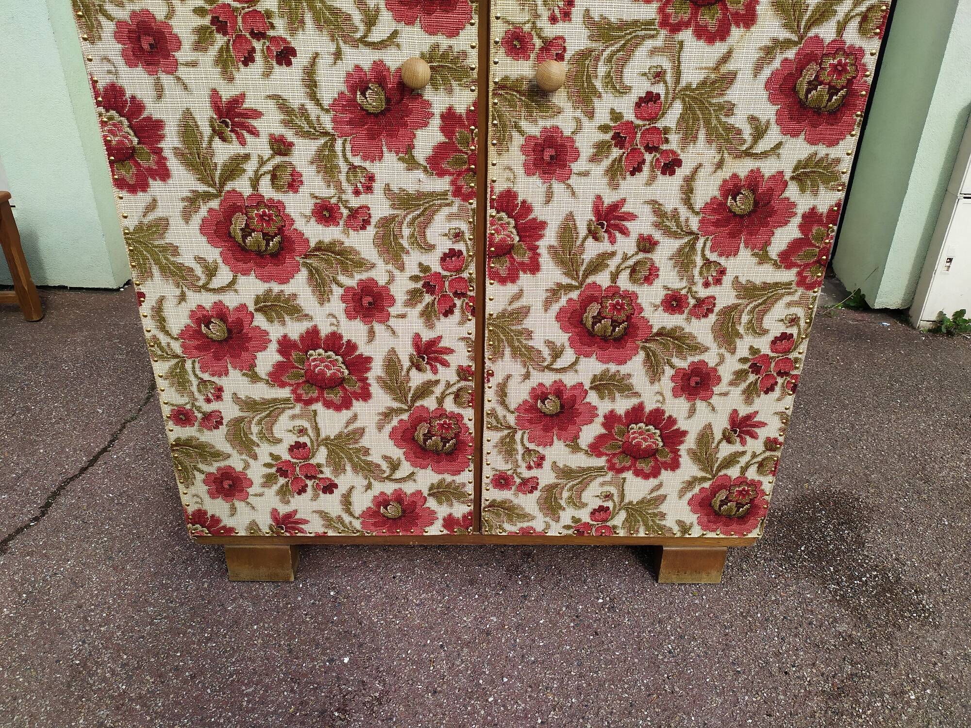 Wardrobe - wardrobe - Old - Wood - Floral Fabric - Artisanal