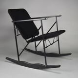 Chaise à bascule post-moderne par Yrjö Kukkapuro