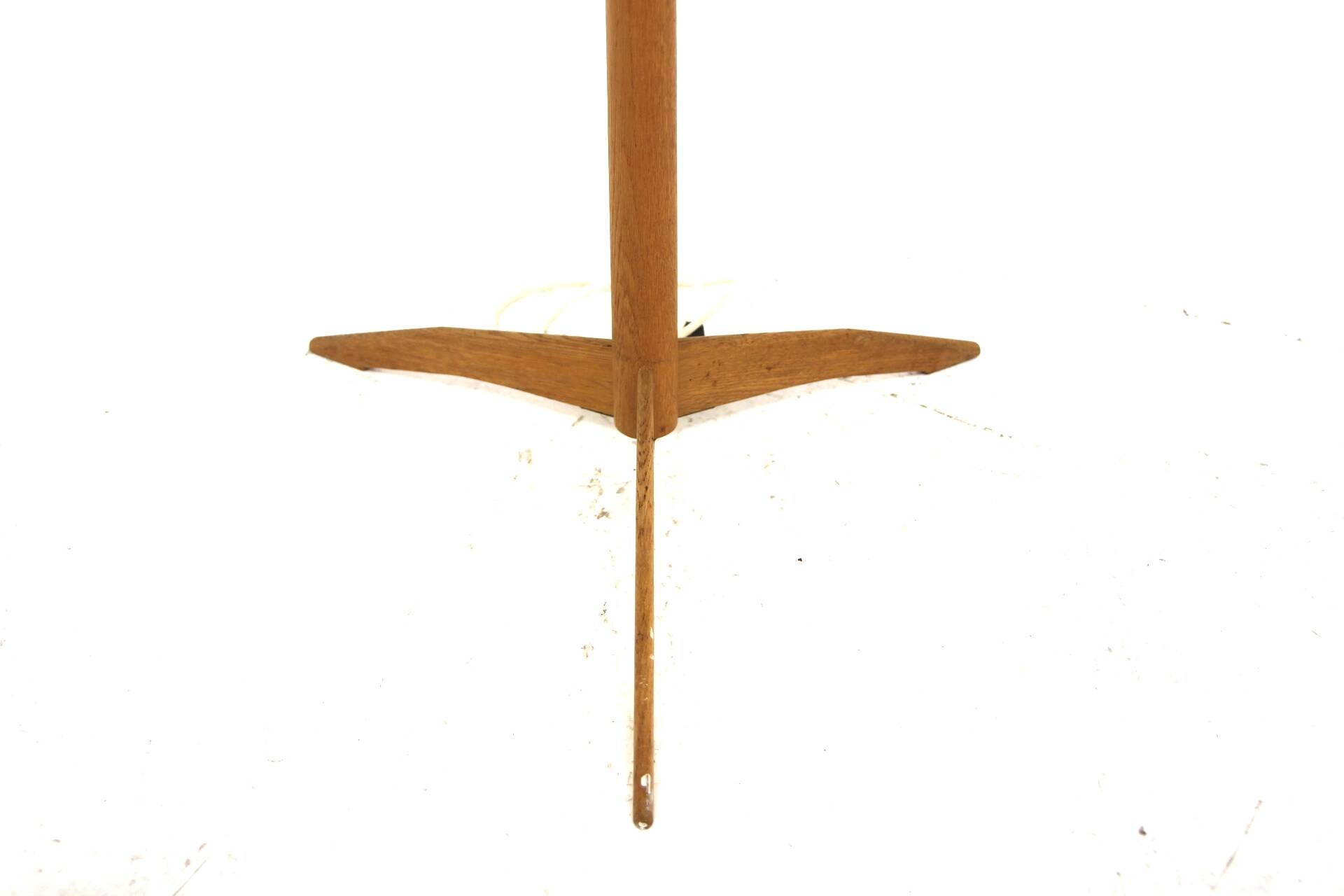Scandinavian "tripod" teak floor lamp, Sweden, 1960