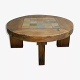 Brutalist coffee table in solid wood and stoneware tiles, circa 1960.