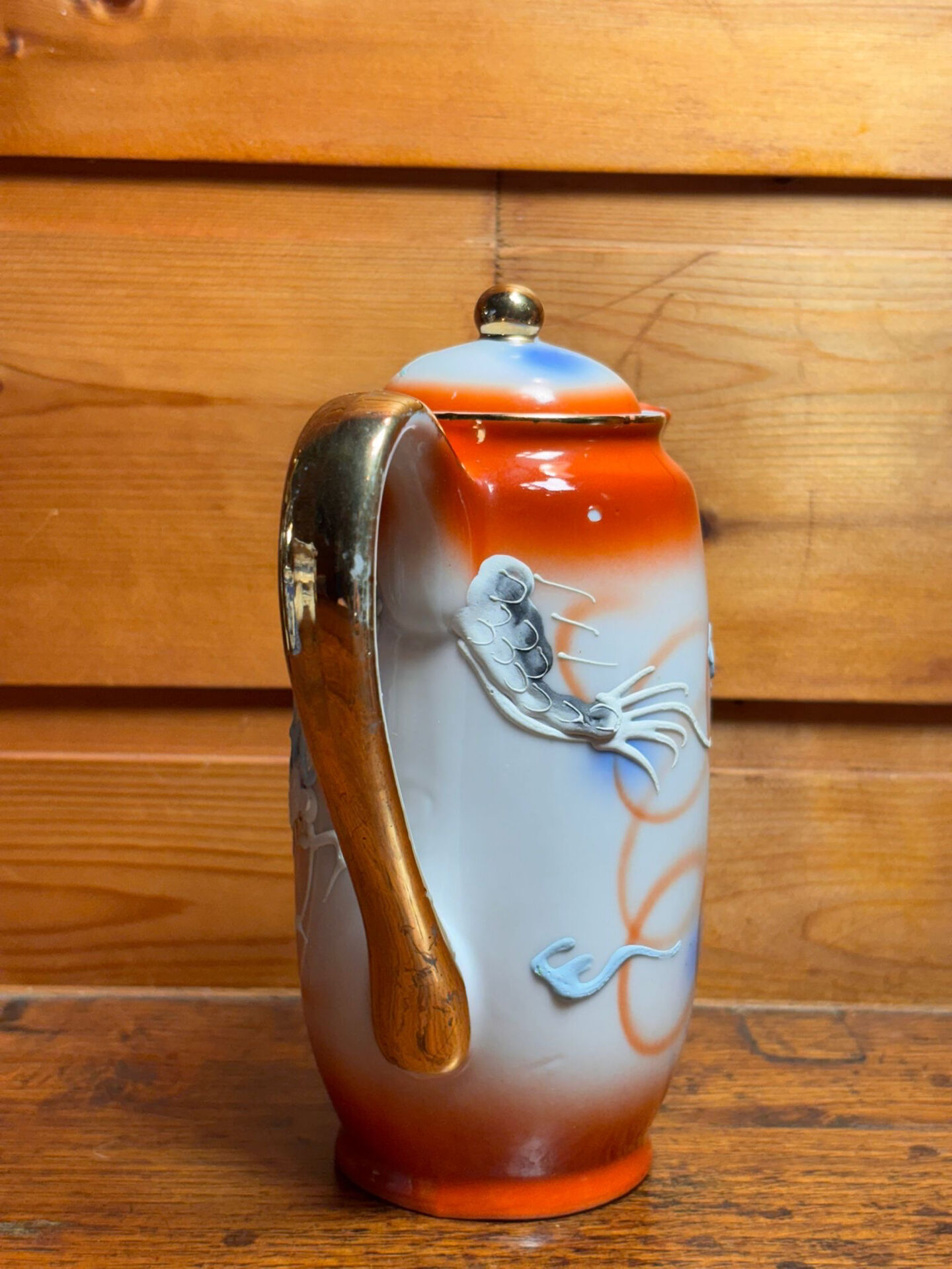 Tokai China Nagoya Japan Teapot/Coffee pot ceramic dragon relief