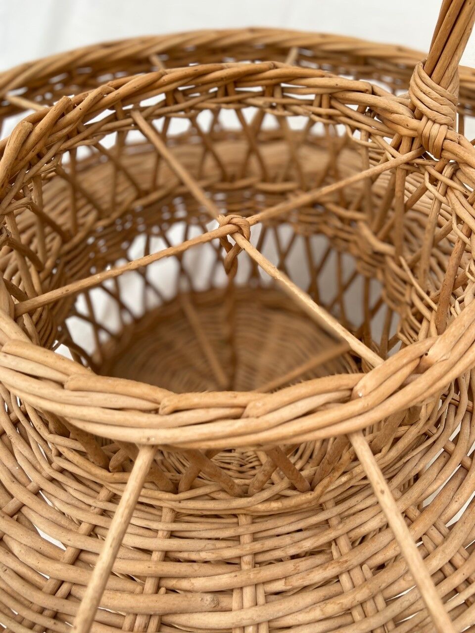 Vintage osier bar basket