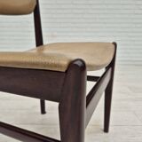1970s, set of 5 Danish dinning chairs, original condition, teak wood, leather.