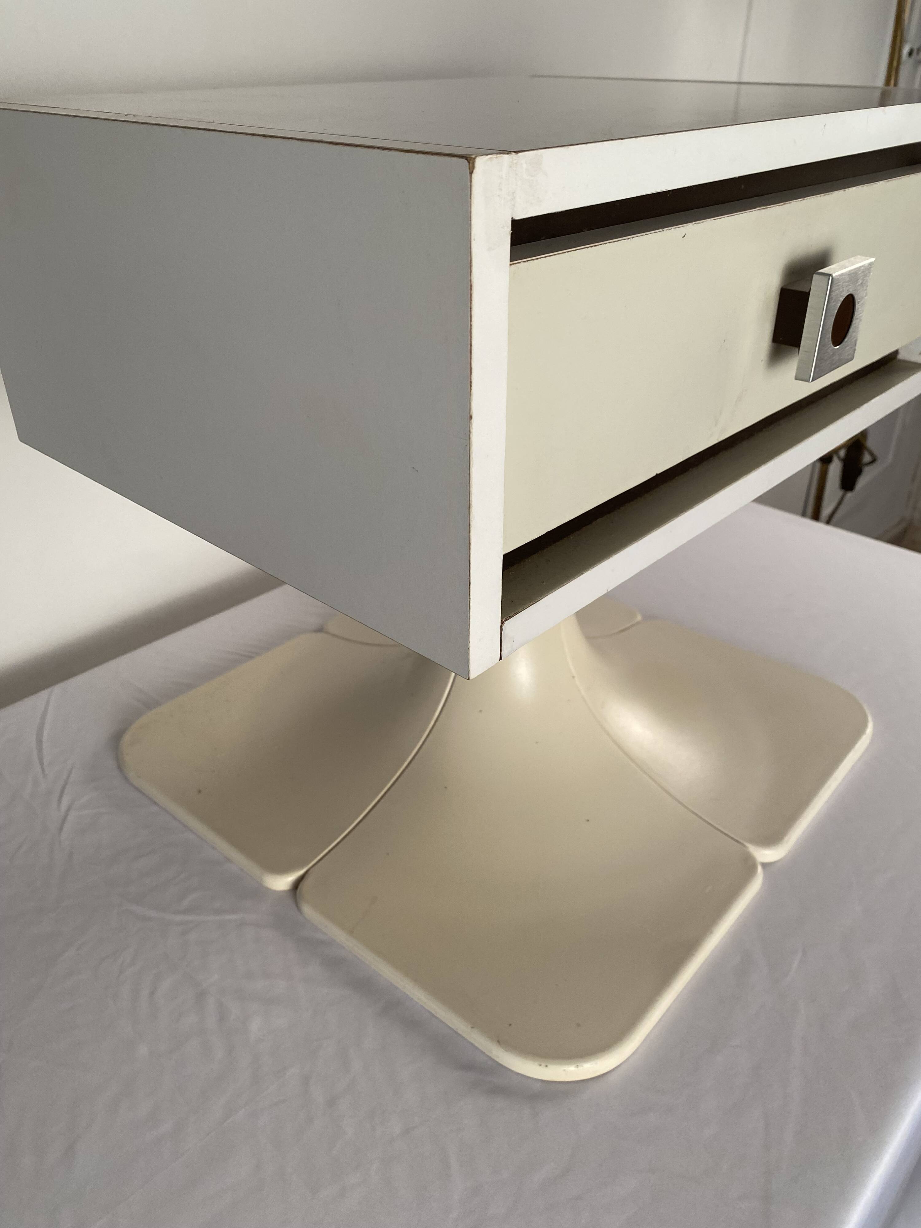 Pair of bedside tables, vintage tulip feet