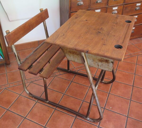 Bureau d'écolier en chêne et métal style industriel