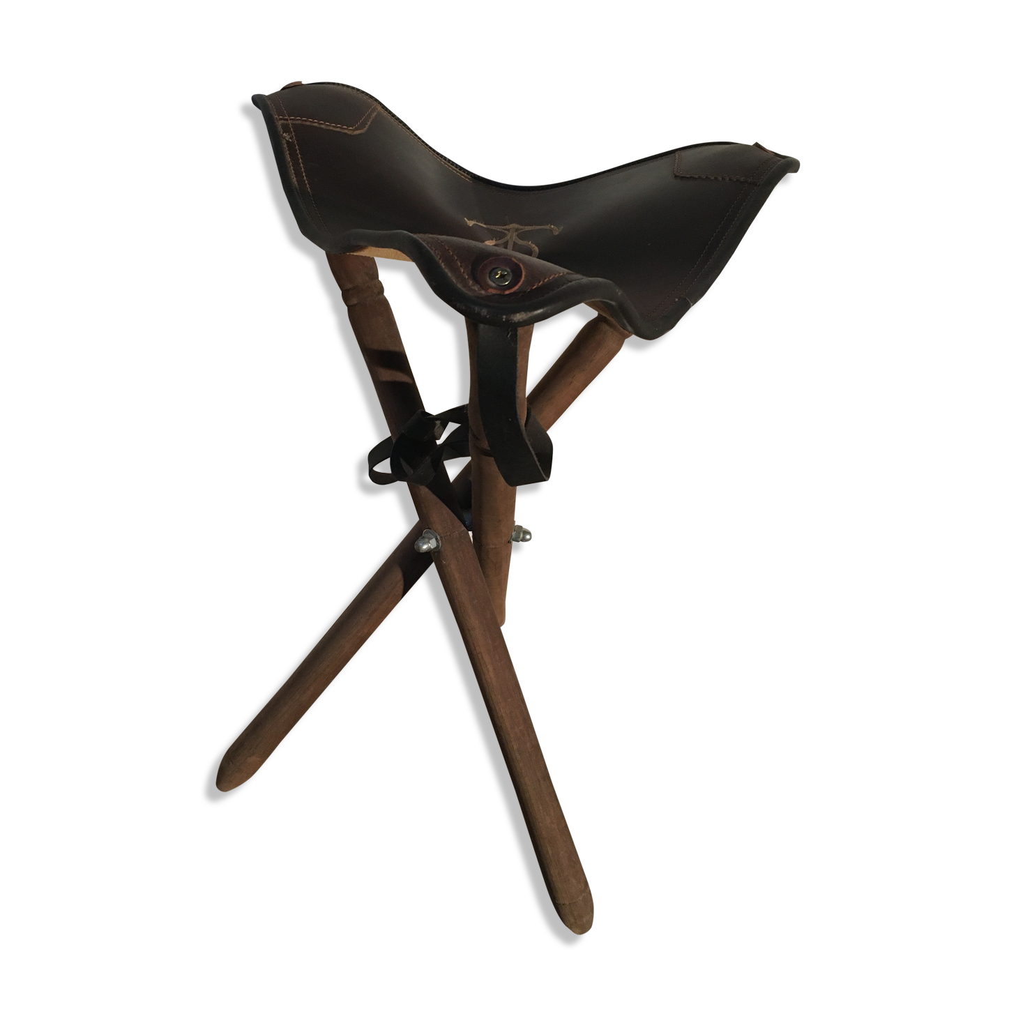 Foldable wooden and leather tripods