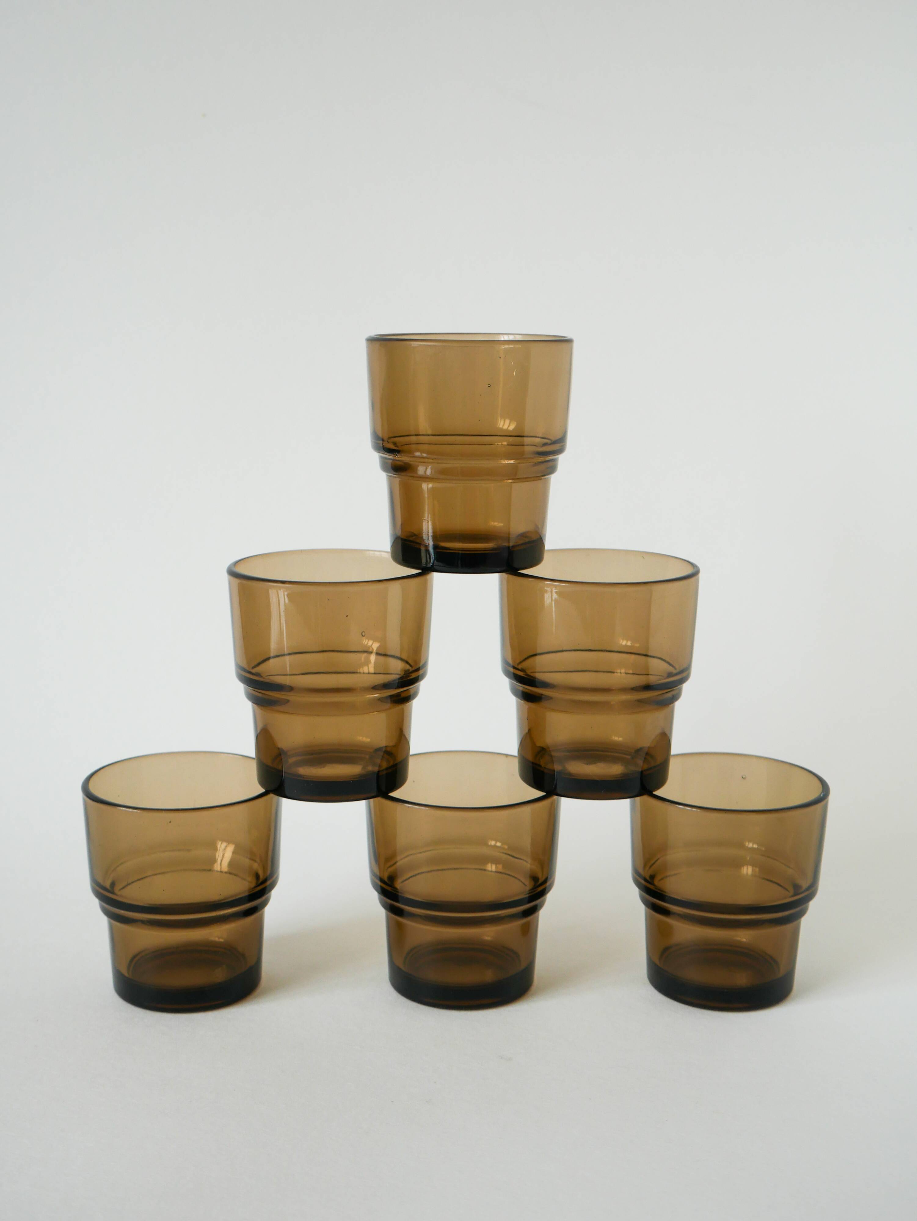 Set of 6 smoked glass water glasses, Design, 1970