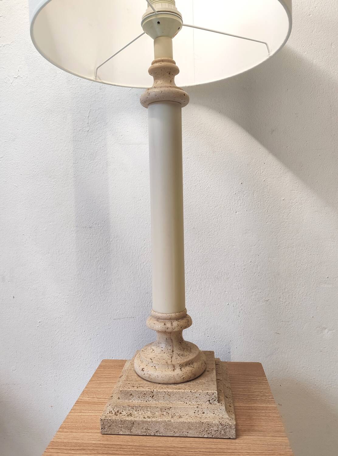 Empire style column lamp in travertine