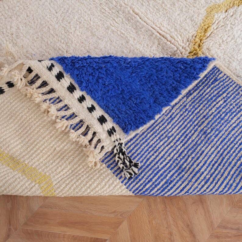 Handwoven natural wool rug, coloured, 1.5/2.5 m.