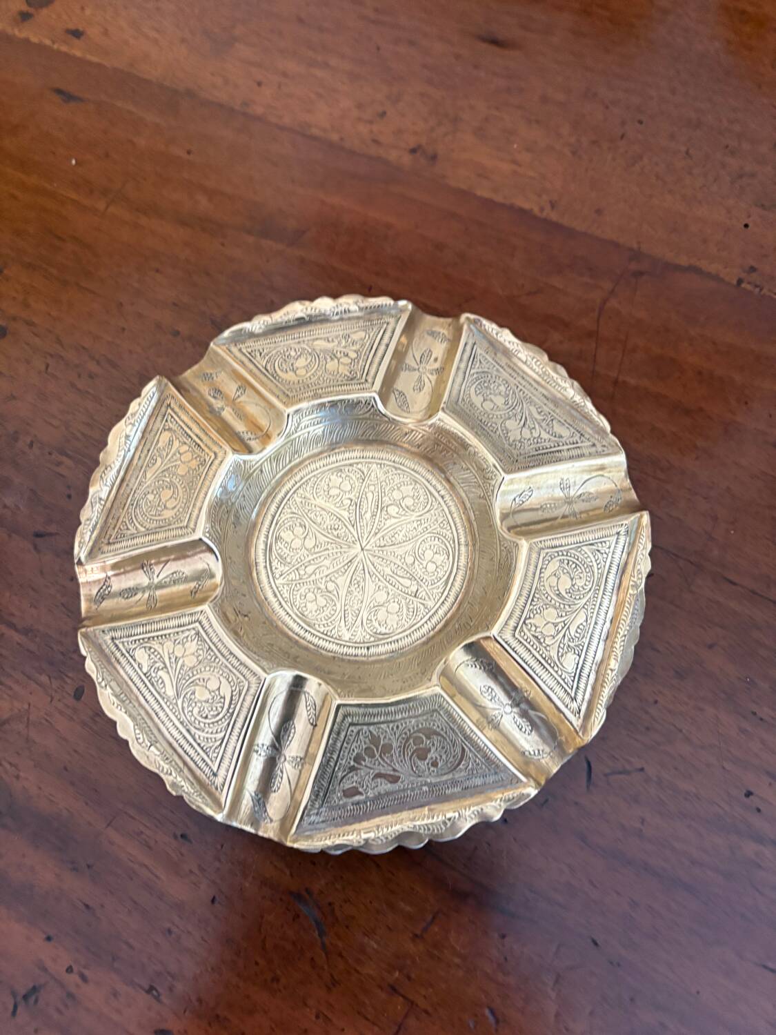 Coupelle cendrier laiton