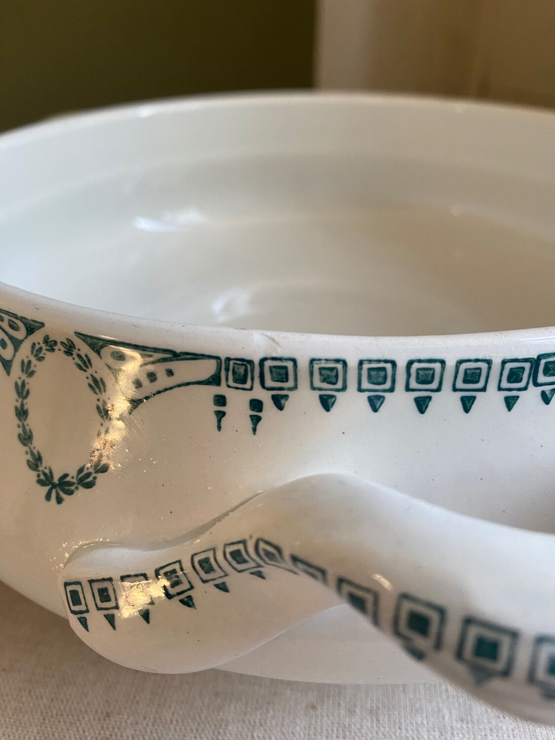 Tureen stamped new ceramic factories of North Saint Amand