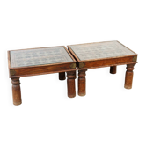 Paire de tables basses indiennes, sous verre