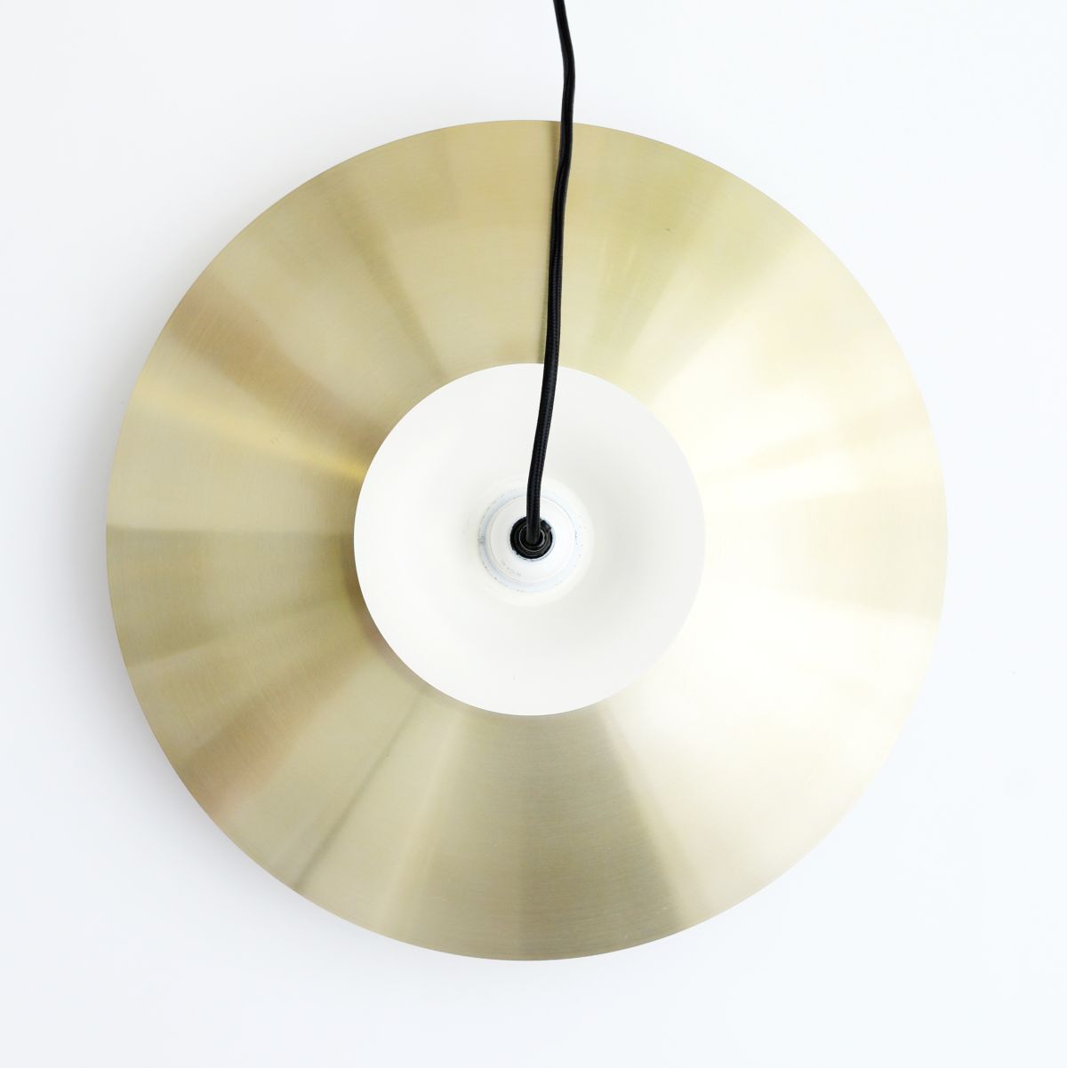 Suspension danoise « Massive » en laiton doré 1960