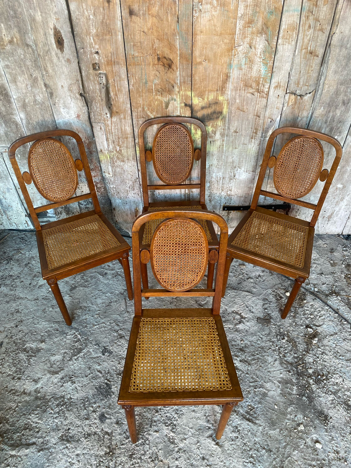 4 chaises anciennes style Louis XVI en bois et cannage, XIXème s.