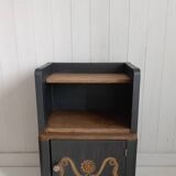 Bedside table / Side table