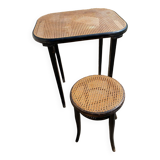 Ensemble table et tabouret thonet