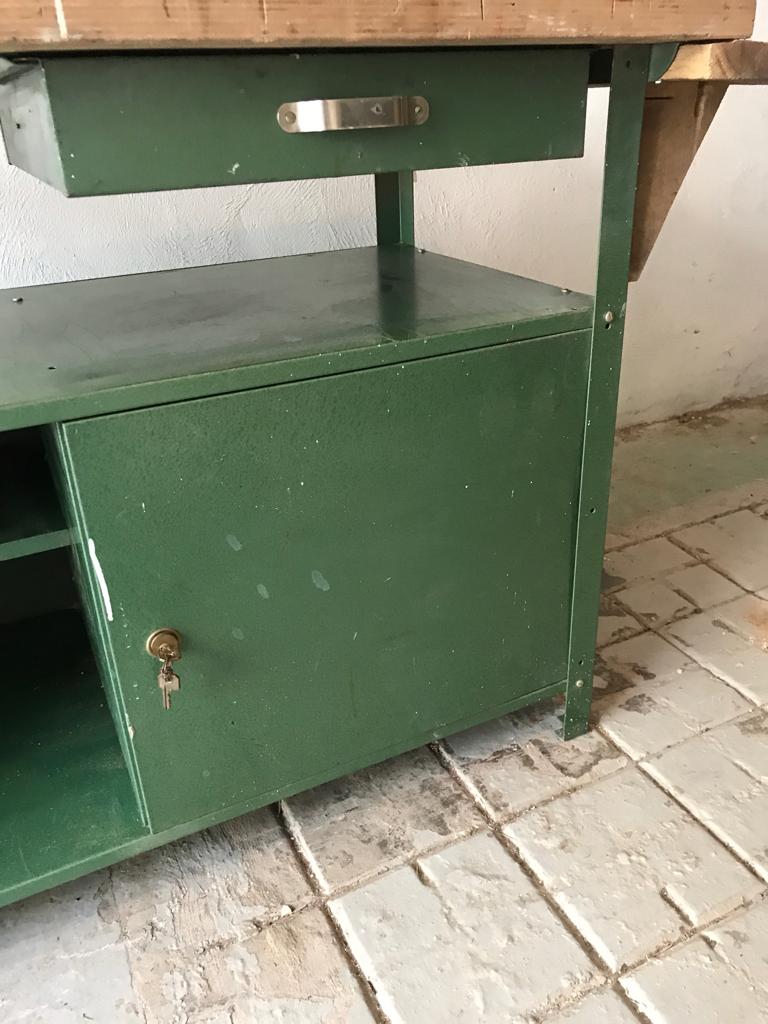 Metal and wood Workbench
