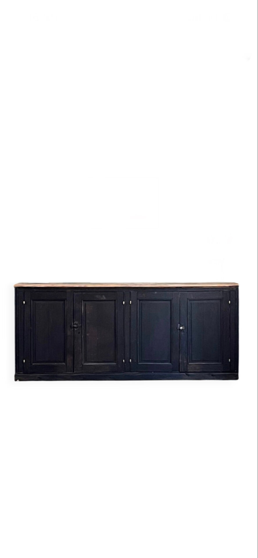 Buffet ancien noir
