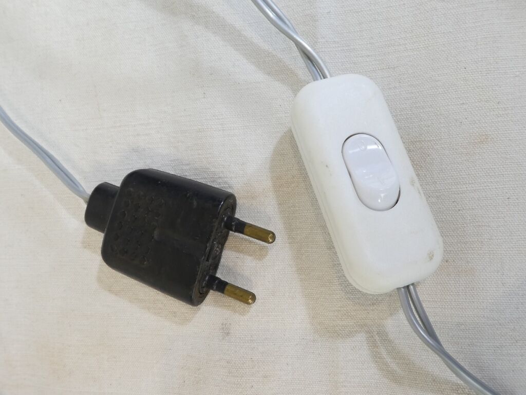 Art deco office lamp in chrome metal